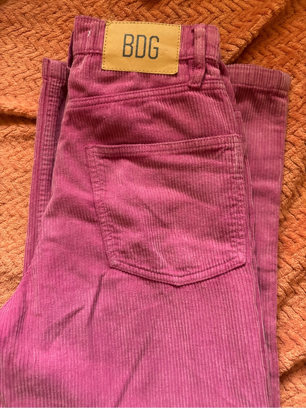 BDG Wide-Leg Corduroy Pants in Pink - Picture 4 of 4